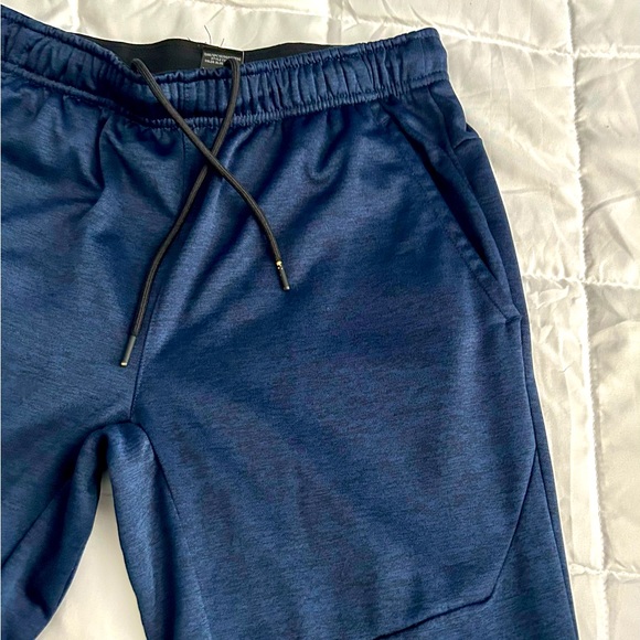 TECH FLEECE SWEATPANTS - Picture 4 of 7